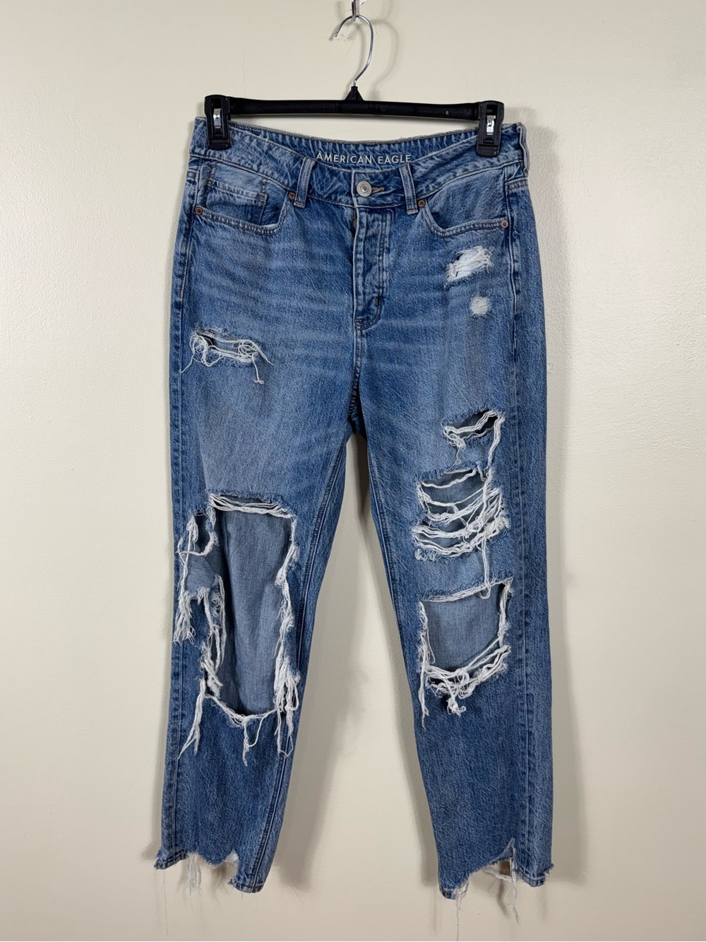 American Eagle Tom Girl Jeans Size 8 Distressed Capsule Essential
